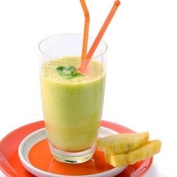 Suco De Abacaxi E Coentro Com Gengibre Fresco | Philips