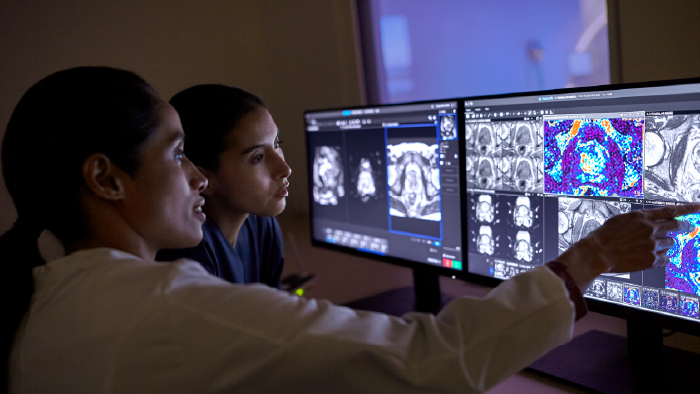 Como a IA está ajudando os radiologistas no Brasil a trabalhar de forma ainda mais inteligente, mas não mais difícil